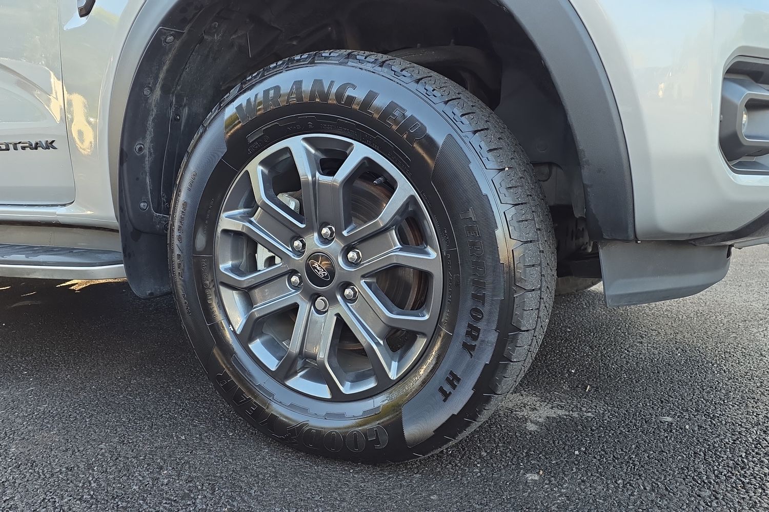 Ford RANGER Photo 18