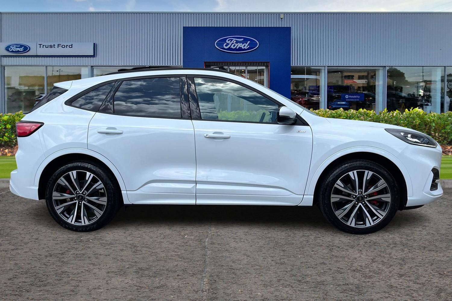 Ford Kuga Photo 2