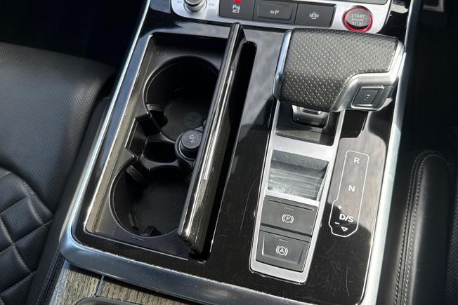 AUDI SQ7 Photo 54