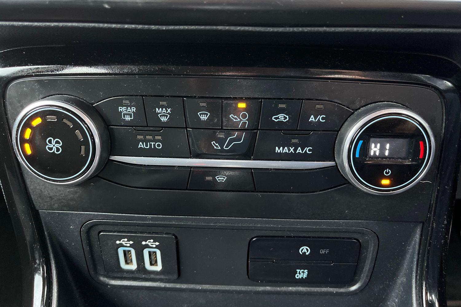 Ford EcoSport Photo 26