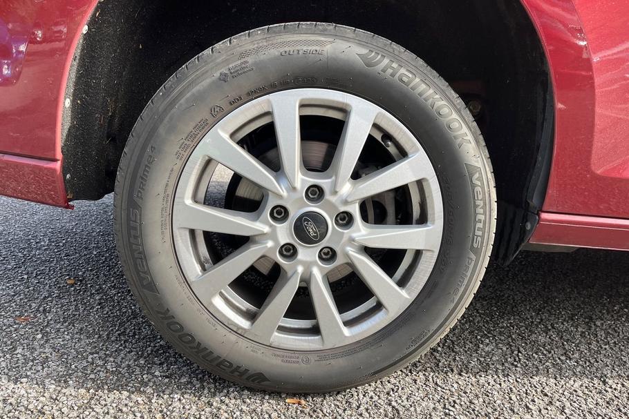 Used Ford Tourneo Connect 8