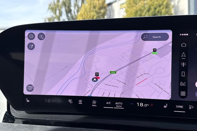 AUDI Q6 E-Tron Photo 14