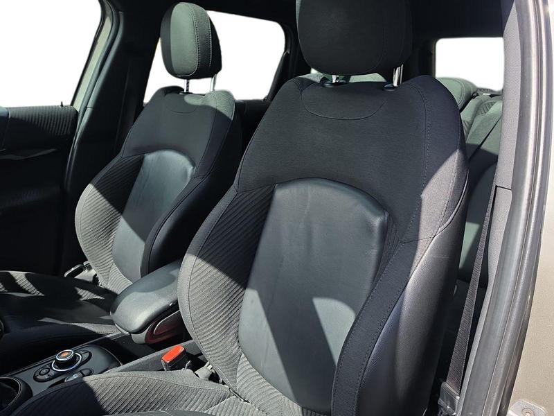 Used MINI Countryman YL67JUH 16