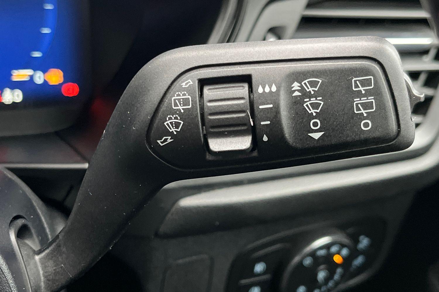 Ford FOCUS Photo 14