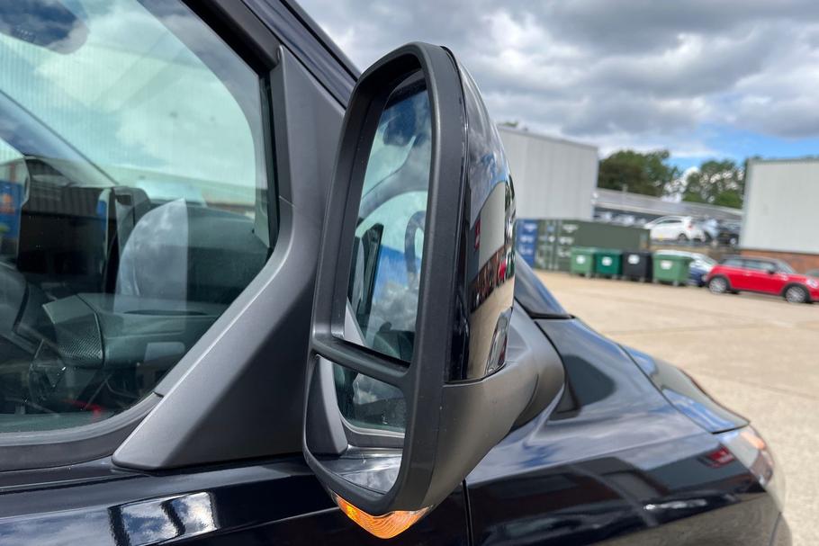 Used Ford TRANSIT CUSTOM LJ24JDP 36