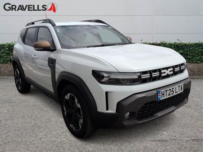 Used 2025 Dacia DUSTER 1.2 TCe MHEV EXTREME SUV 5dr Petrol Manual Euro 6 (s/s) (130 ps) White at Gravells