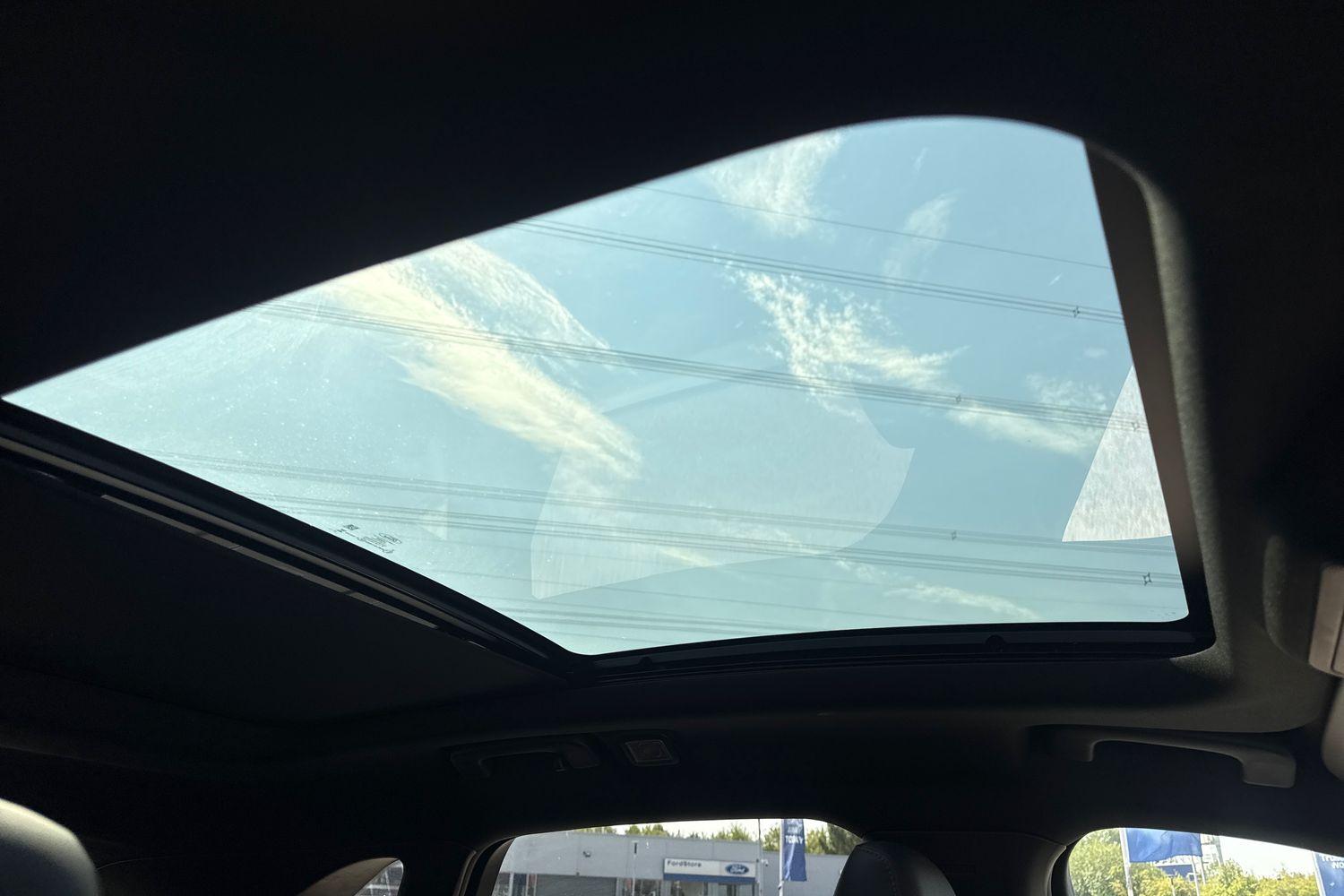 Ford KUGA Photo 23