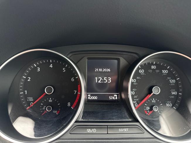 VOLKSWAGEN Polo Photo 15