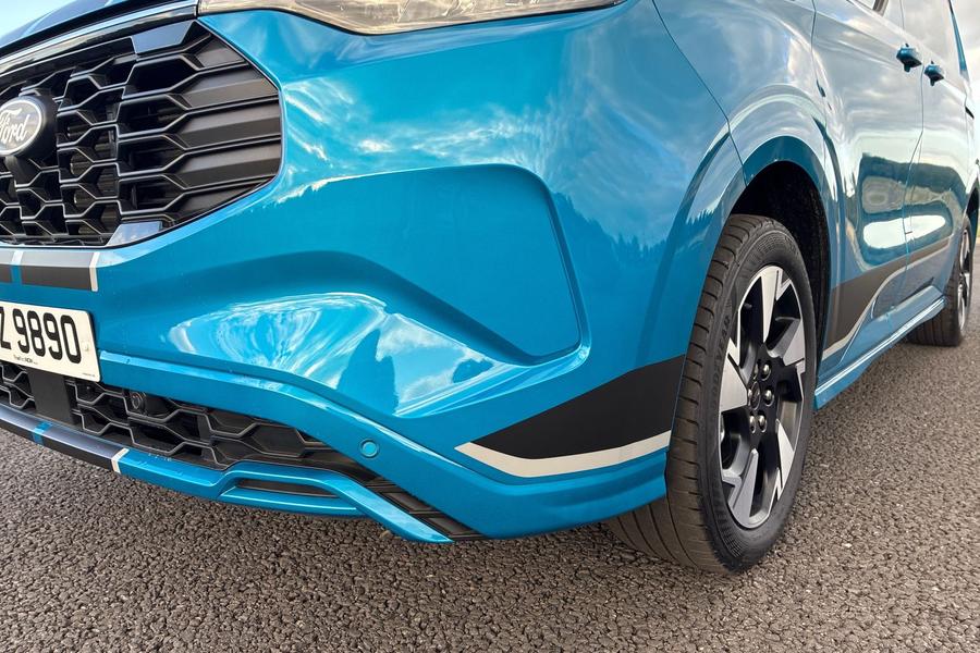 Ford Transit Custom Photo autoimg-8ff7356cc8e97003d77b0af0b9a2e0076e296d0f.jpg