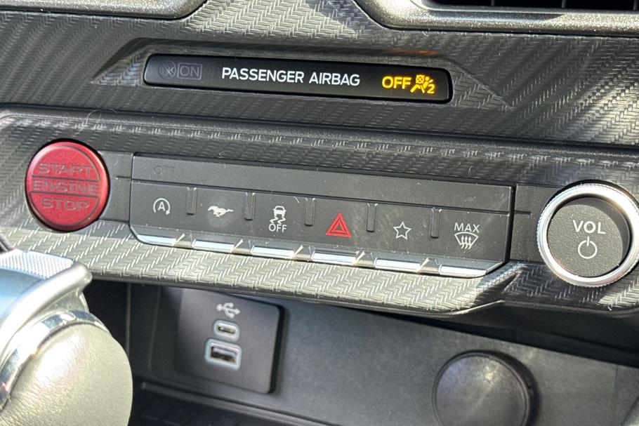 Used Ford MUSTANG 27