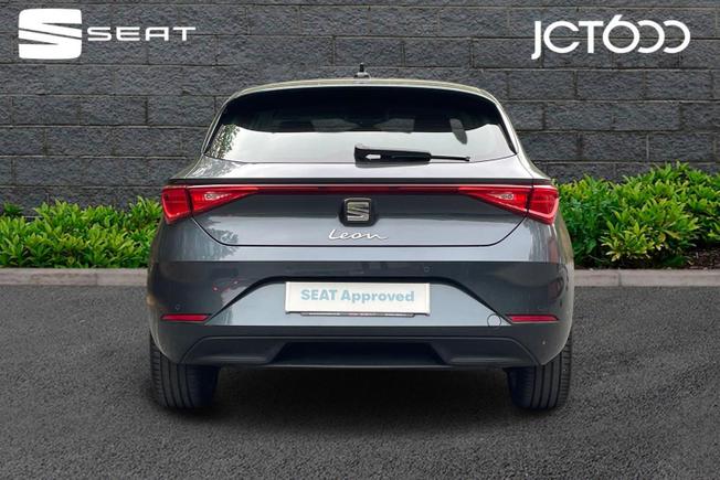 SEAT Leon Photo 7