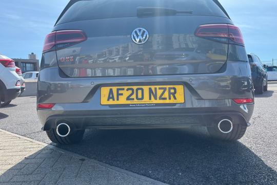Volkswagen Golf GTI Performance Photo autoimg-9000a2cd4f42da198f6d0c9bf9ce9e2aa754bb5b.jpg