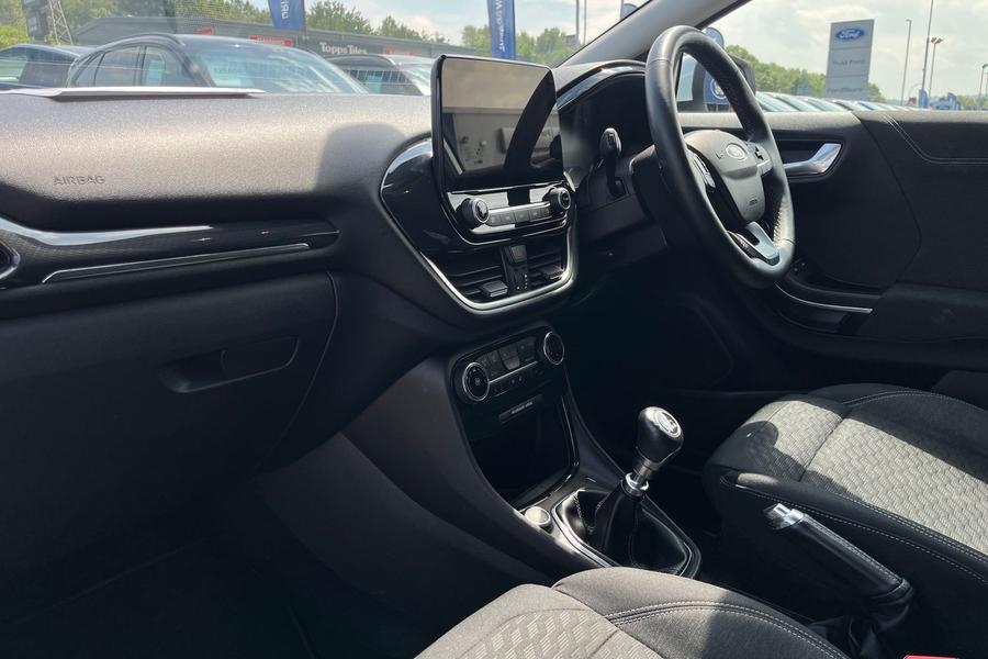 Ford PUMA Photo autoimg-90090e760f39f8ceed270f094aba0d08c5d8acc3.jpg