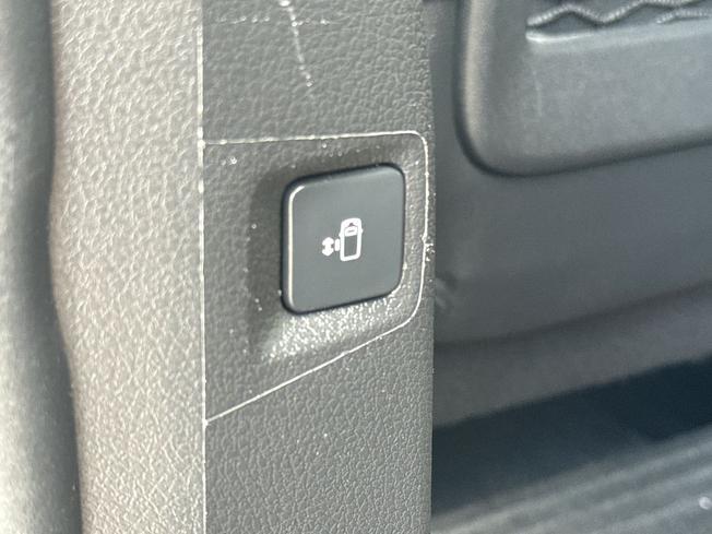 VAUXHALL Vivaro Life Electric Photo 42