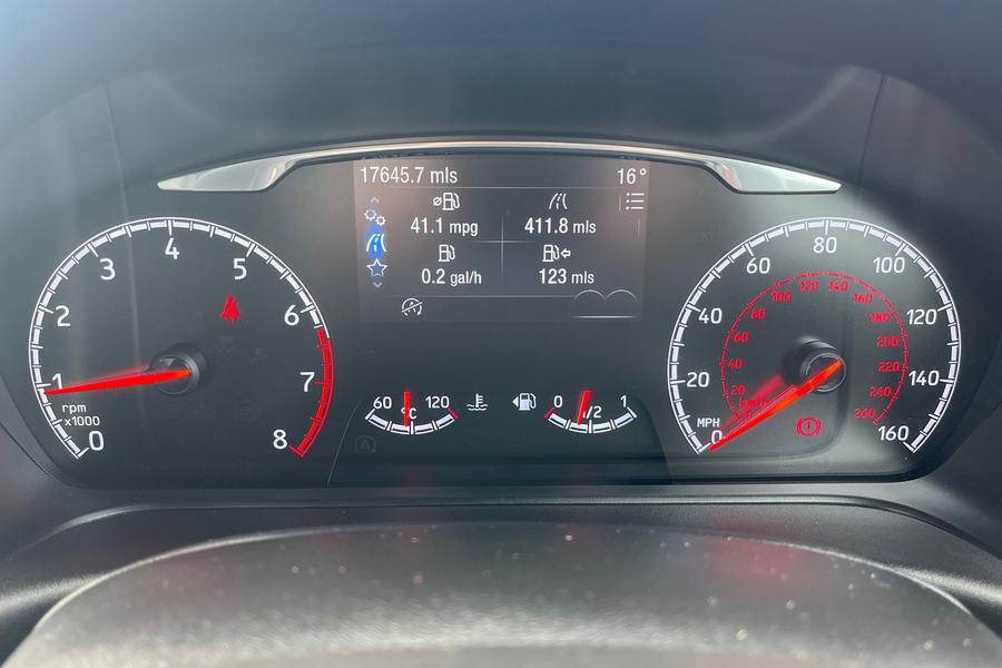 Ford FIESTA Photo autoimg-90122bf77d5866710eb22742b4936d5ef33afdd2.jpg