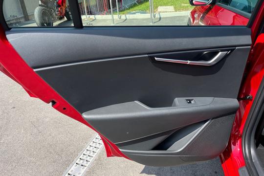 Kia Niro Photo autoimg-901243d63efc3d7e60a7e40cc7884ded321107b6.jpg