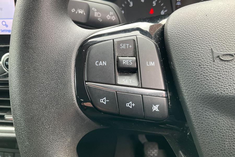Ford FIESTA Photo autoimg-90156f0157c6f5ecf8f82097f7cb607d540e4b26.jpg