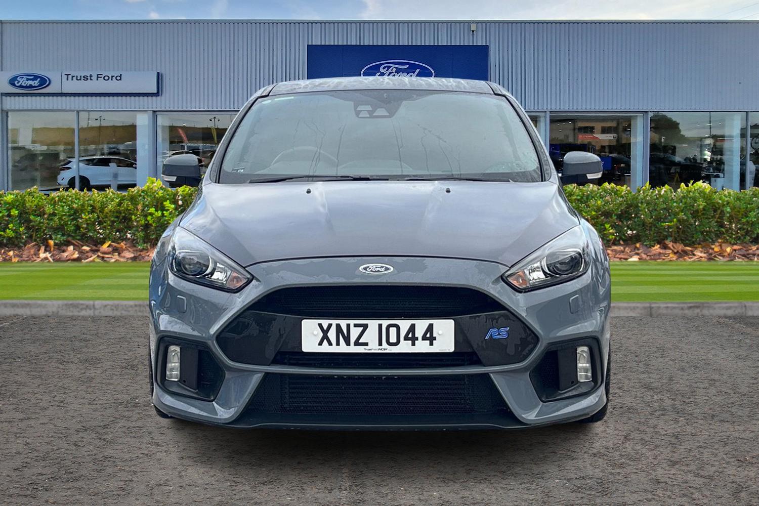 Ford FOCUS RS Photo 5