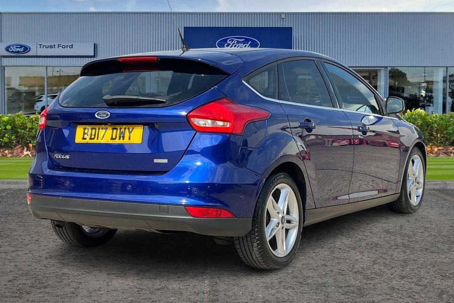 Ford Focus Photo autoimg-901b085f6cb40a1529c269631249e86a909a51ad.jpg