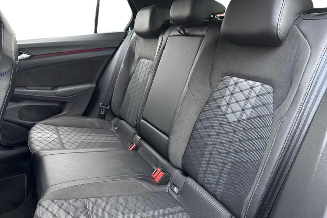 Volkswagen Golf Photo 9