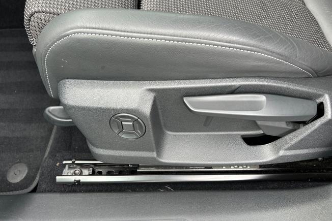 AUDI Q4 E-Tron Photo 37