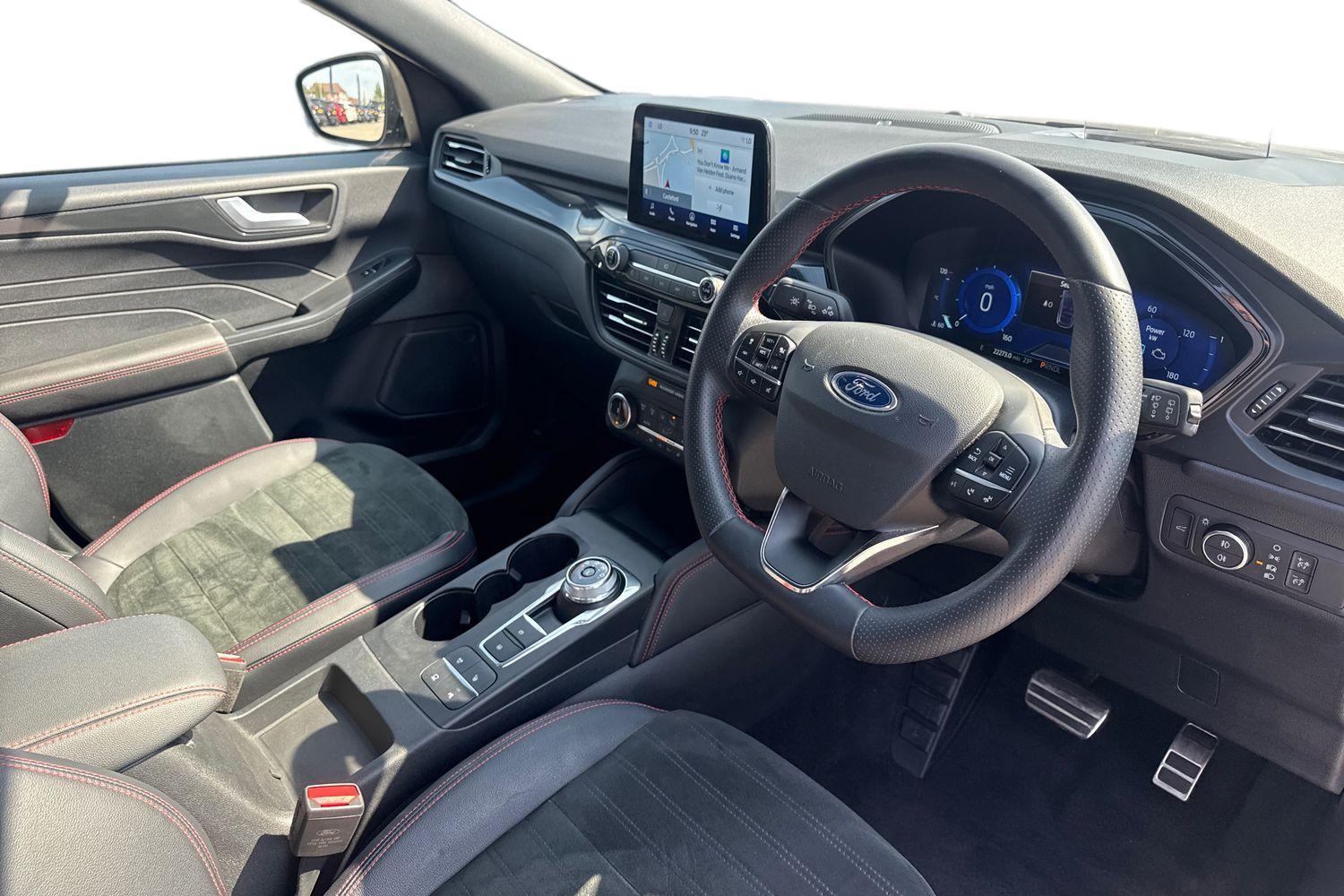 Ford KUGA Photo 8
