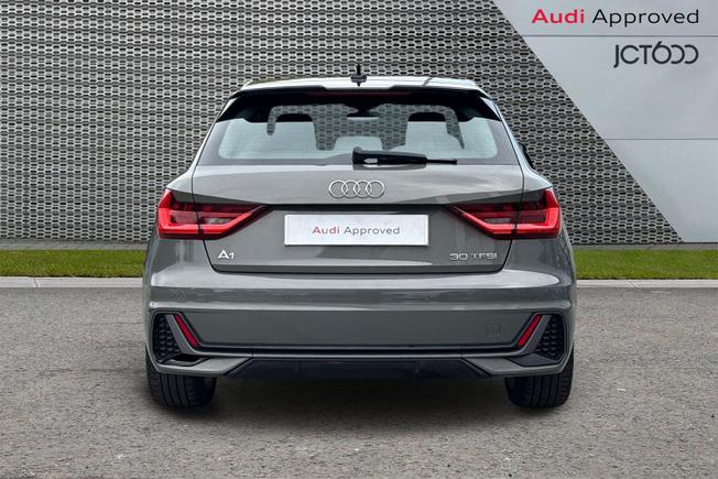 AUDI A1 Photo 7