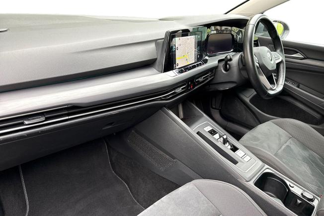 VOLKSWAGEN Golf Photo 2