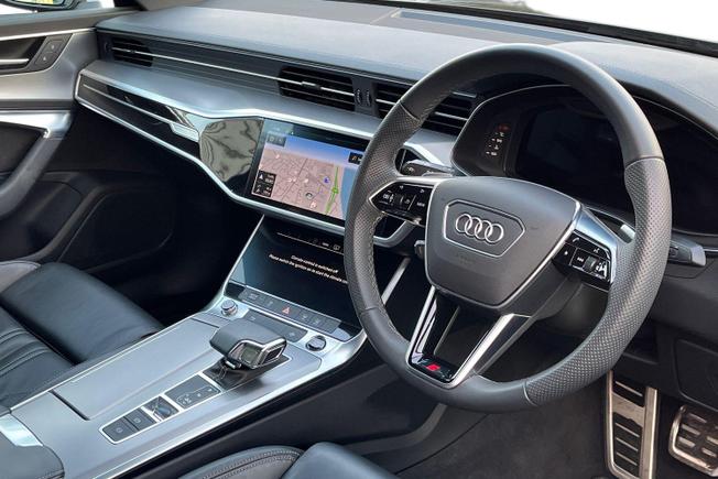 Audi A6 Saloon Photo 6