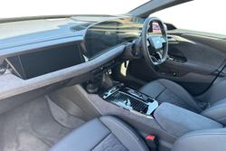 AUDI A6 E-Tron Sportback Photo 2