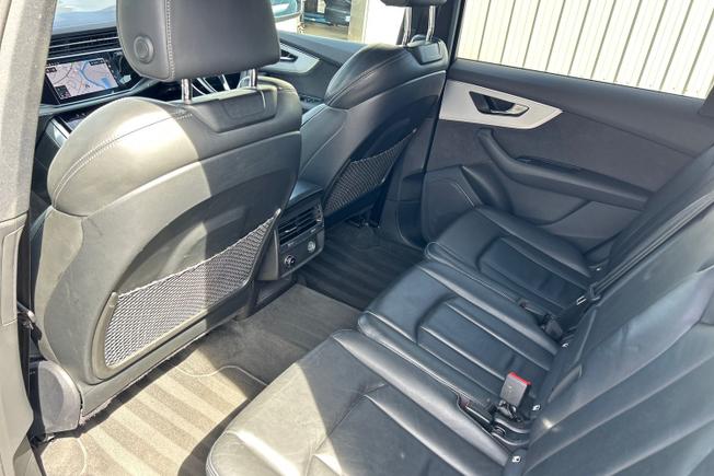 Audi Q7 Photo 36