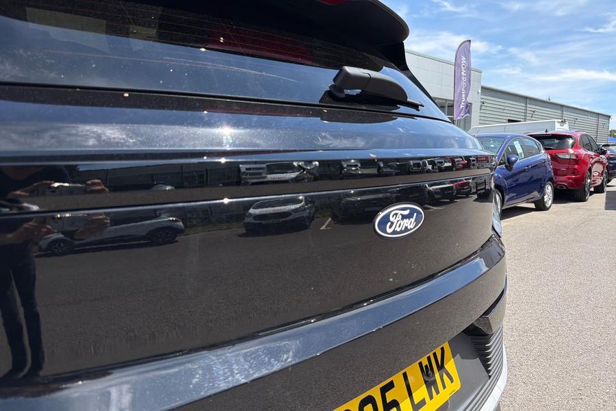 Ford EXPLORER Photo autoimg-9040ac3ae8dcfc74ed6ce315512225fd384ef99c.jpg