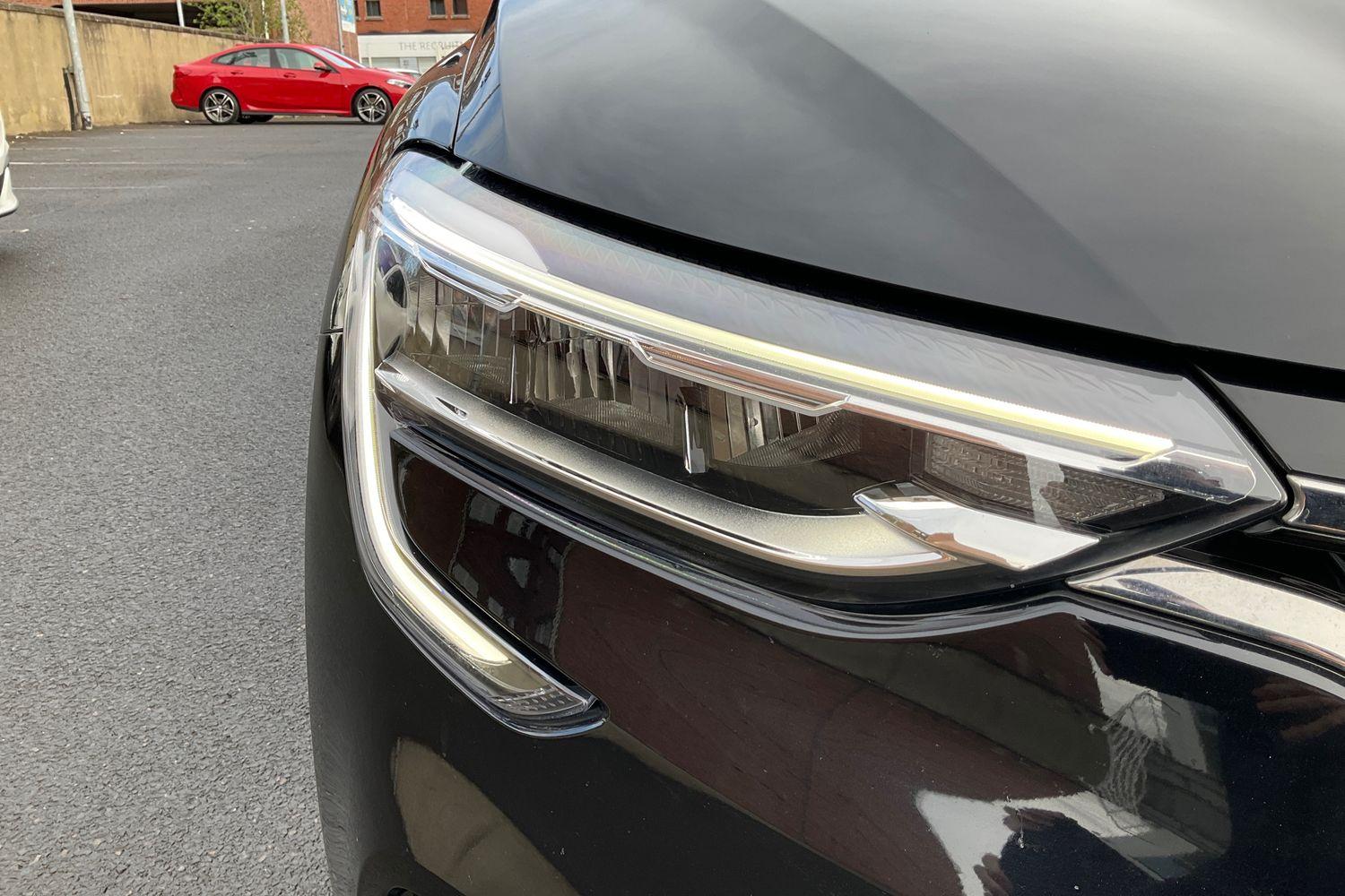 Renault ARKANA Photo 37