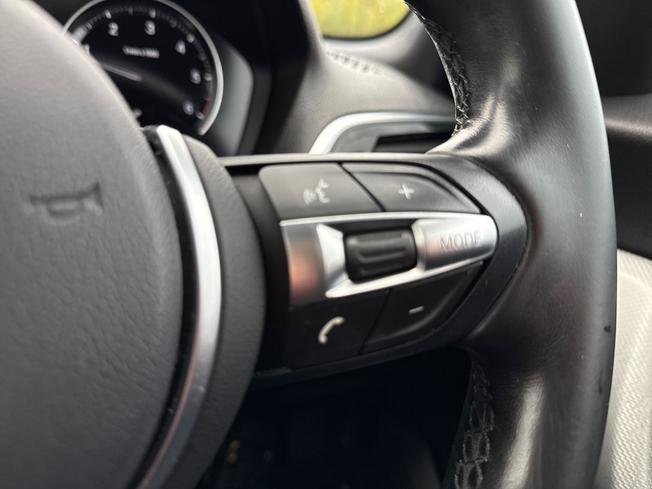 BMW 1 Series Photo 17