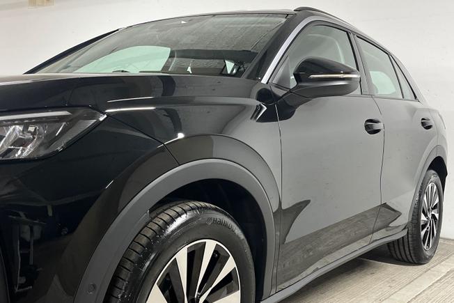 VOLKSWAGEN T-Roc Photo 30