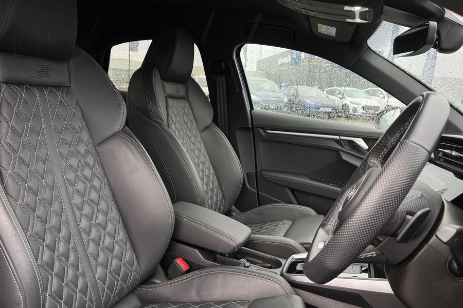 Audi S3 Photo autoimg-904f8fc9ac7f1c6c2cf2d52c893fa4cca1daf2d8.jpg