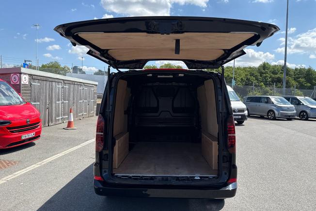 VOLKSWAGEN Transporter Photo 35