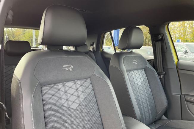 VOLKSWAGEN T-Cross Photo 29