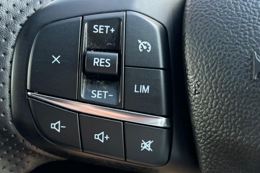 Ford Kuga Photo autoimg-906170e5a7b8a268e721fd0abeae67491c99580e.jpg