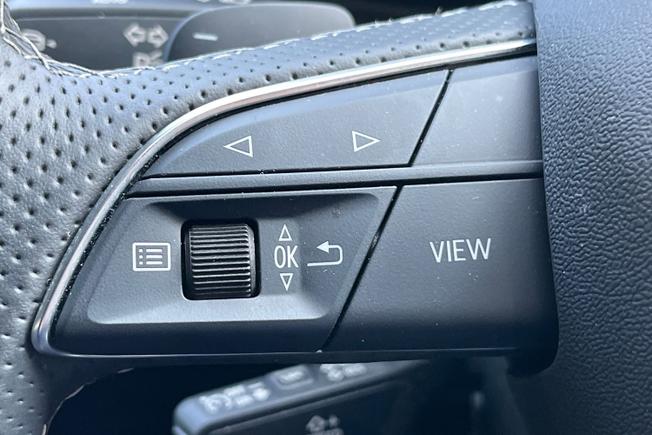 AUDI Q5 Photo 16