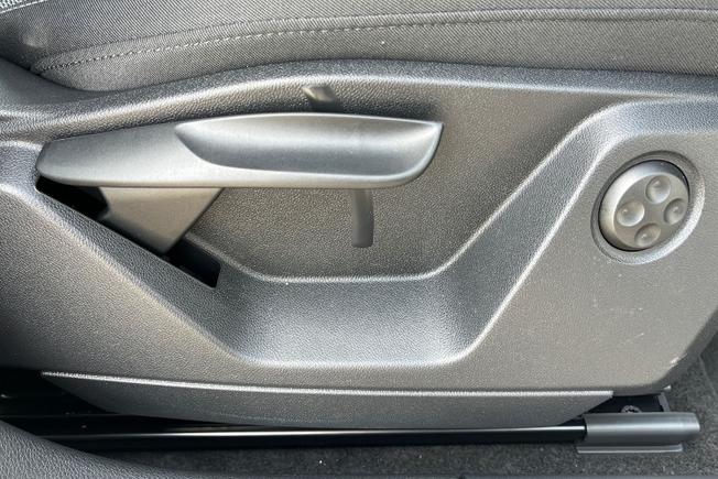AUDI Q2 Photo 39