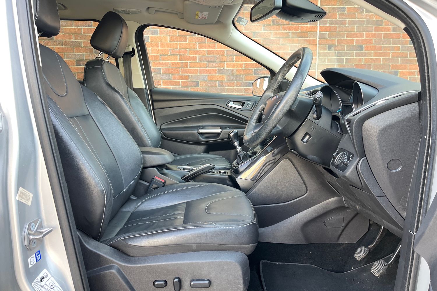 Ford Kuga Photo 28