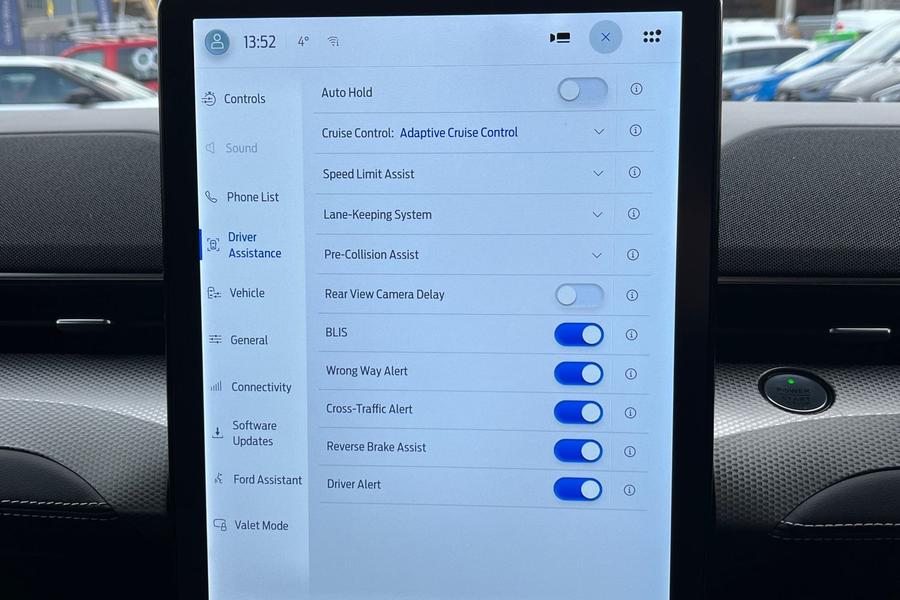 Ford MUSTANG MACH-E Photo autoimg-90665455ebf34fb5102dc3a23281fcebcd275113.jpg