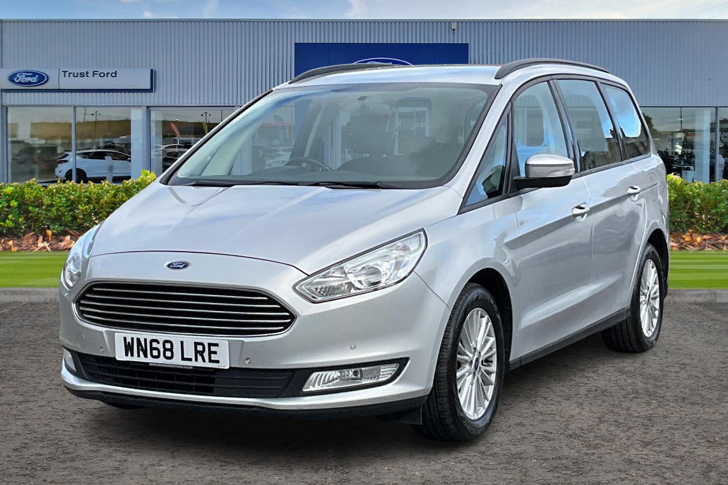 Ford GALAXY Photo 4