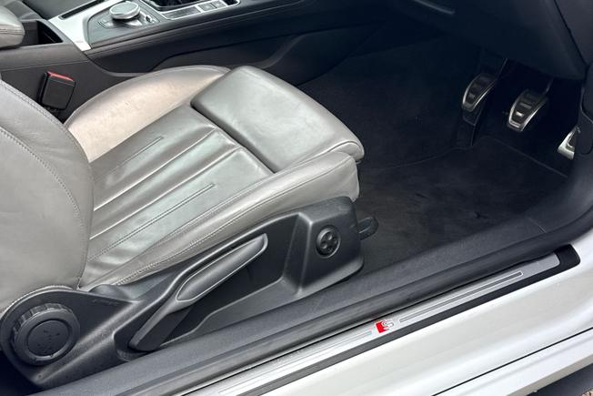 AUDI A5 Photo 28
