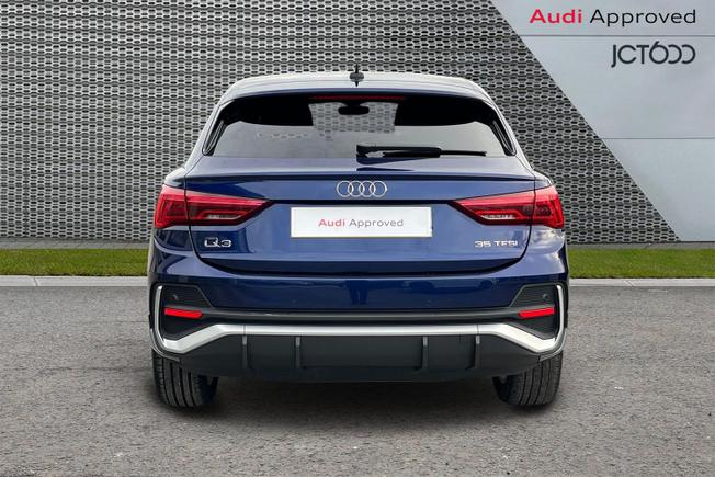 AUDI Q3 Photo 7