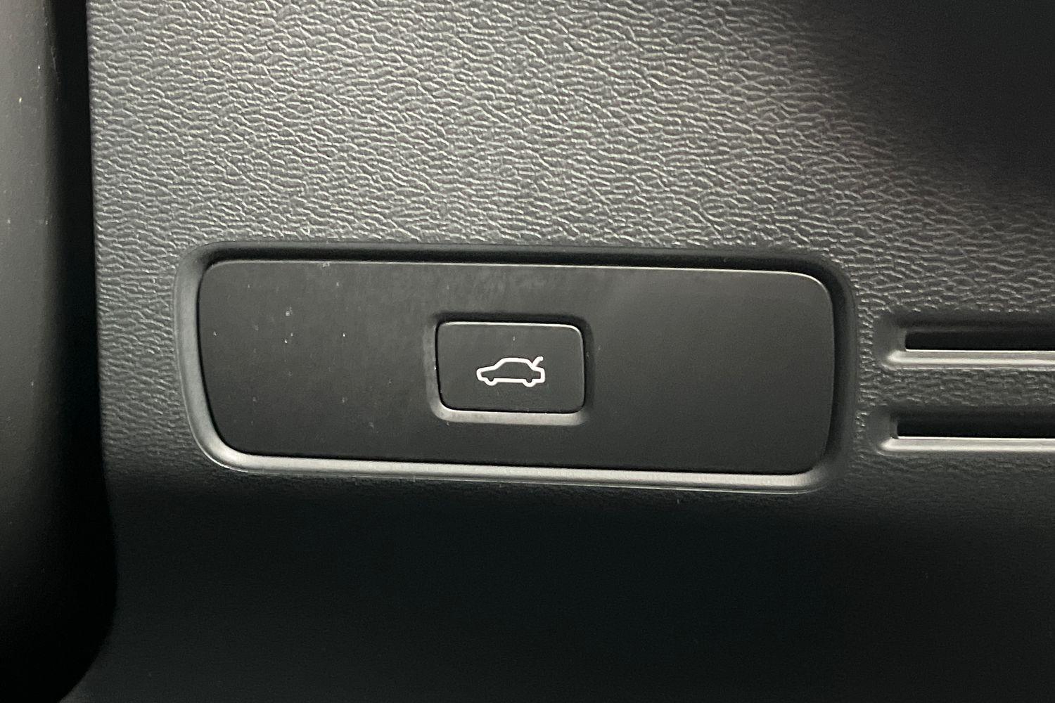 Volvo XC40 Photo 30
