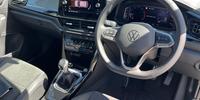 Volkswagen T-roc Photo 5