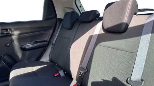 Suzuki SWIFT Photo autoimg-90799d86fa4216e77a07d76002c5c829da9a0ca2.jpg