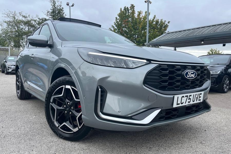 Ford Kuga Photo autoimg-907d0e145bbcb9b7ba9b06df6df8c8f337de8329.jpg